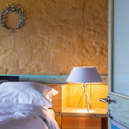 Athina Epavlis - Ethereal Charm Of Blue Horizons Ravdhoukha Room photo